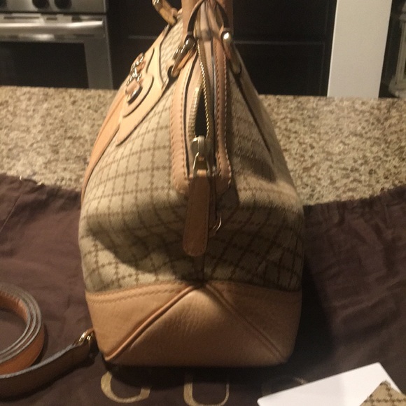 Gucci Diamante Shoulder Bag - Picture 3 of 12